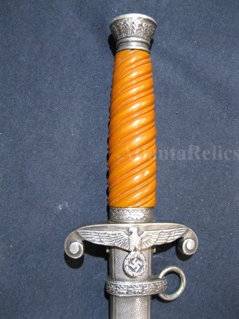 WW11 / German / Army Dagger