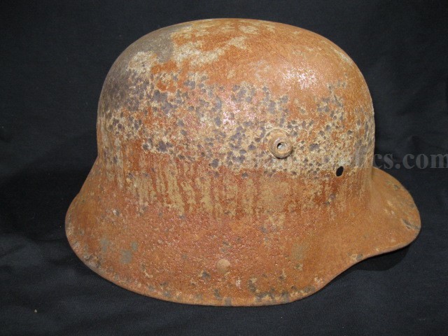 WW1 / WW11 / German M-16 Helmet