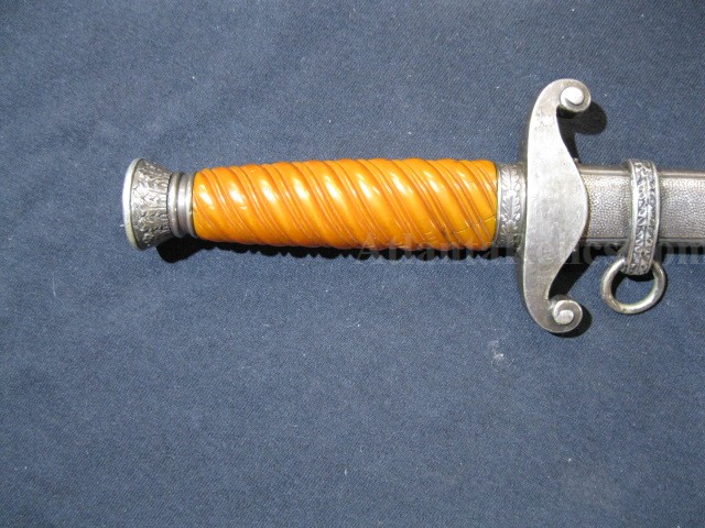 WW11 / German / Army Dagger